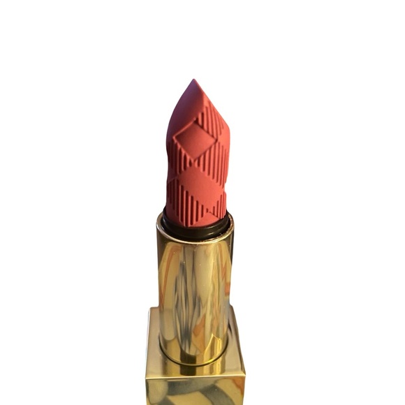 BURBERRY Burberry Kisses 39 Matte Dusty Pink Lipstick, New in Box - Picture 2 of 7